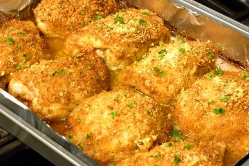 Honey Mustard Parmesan Chicken are juicy, tangy, and full of flavor. Yum!