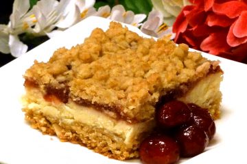 Cranberry Cheesecake Bars are the perfect dessert for a crowd. Good year-round and delicious at room temperature.